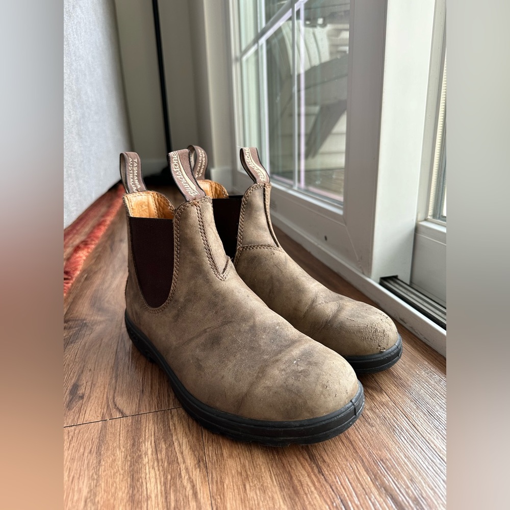 Blundstones - Women’s #585 - Rustic Brown - US 9 (6 AU/UK) - Picture 1 of 8